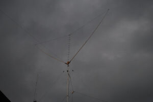 Read more about the article 14MHz Delta Loop Construction (version of M0PLK)